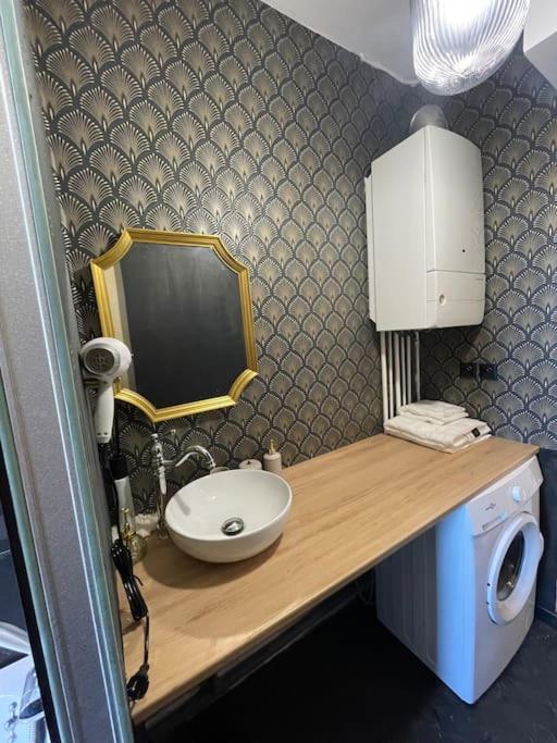 Appartement Spacieux A Deux Pas Du Centre رانس المظهر الخارجي الصورة