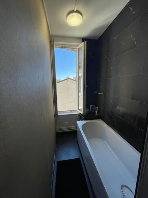 Appartement Spacieux A Deux Pas Du Centre رانس المظهر الخارجي الصورة